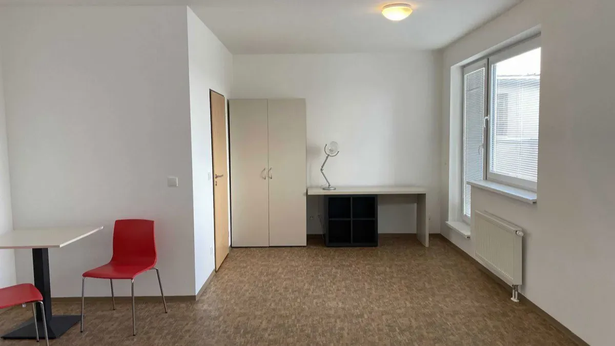 Wynajem mieszkania · 2+kk · 38 m² — 1