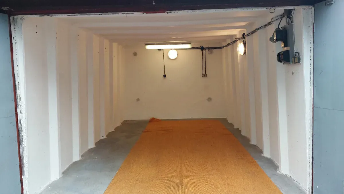 Garage - auch als Investitionsimmobilie geeignet — 2