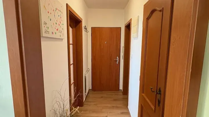 For Sale: Beautiful 2-Bedroom Apartment 61m2 with Winter Garden and Terrace — 7