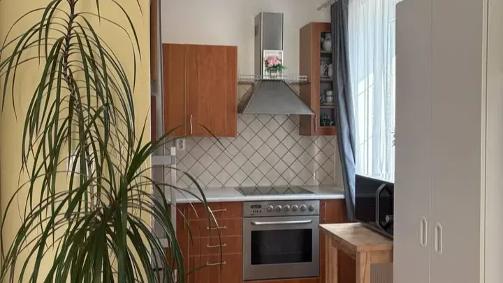 For Sale: Beautiful 2-Bedroom Apartment 61m2 with Winter Garden and Terrace — 10