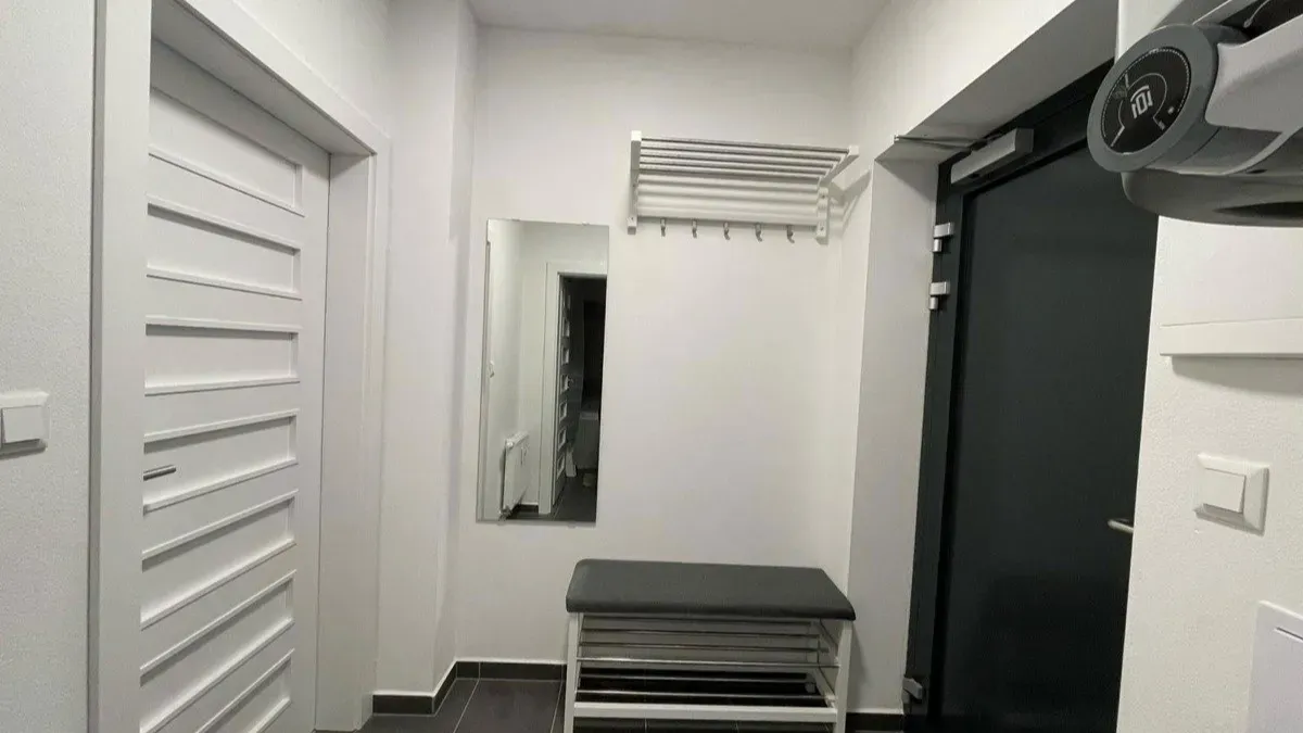 Apartment for Rent · Studio · 32 m² — 8