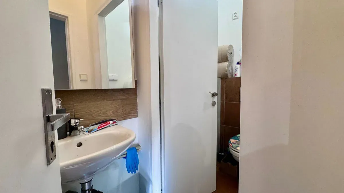 Commercial Property for Rent · Retail Space · 45 m² — 9