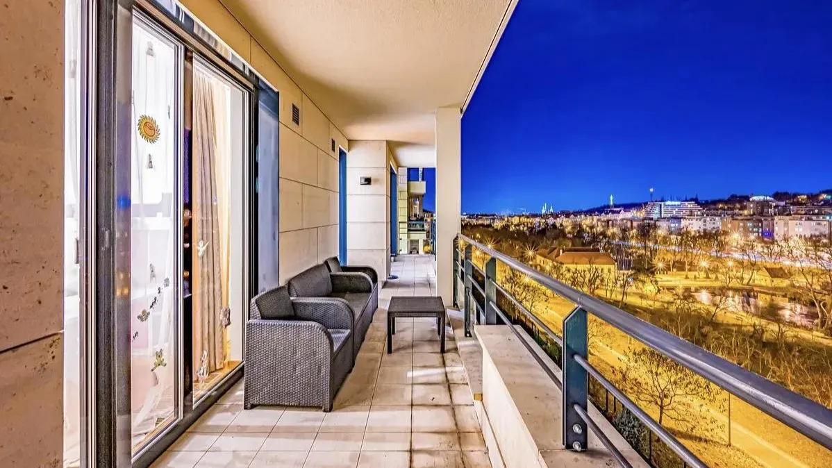 Apartment for Rent · 3+kk — 9